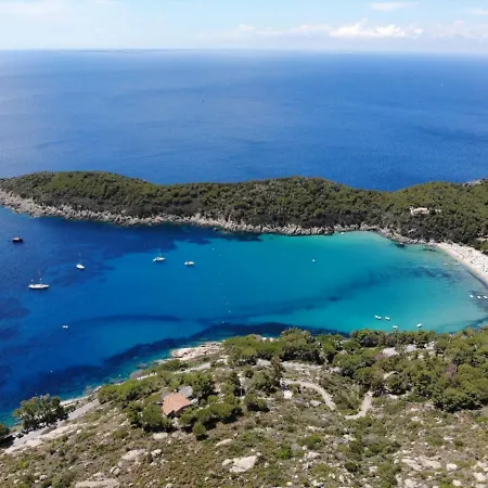 Costa Ovest - Goelba 페토바이아