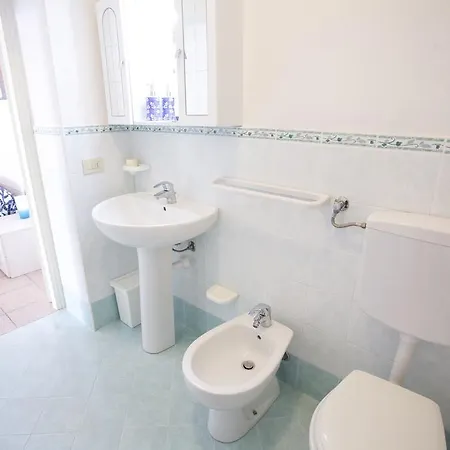 아파트 Costa Ovest - Goelba *