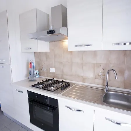 아파트 Costa Ovest - Goelba *