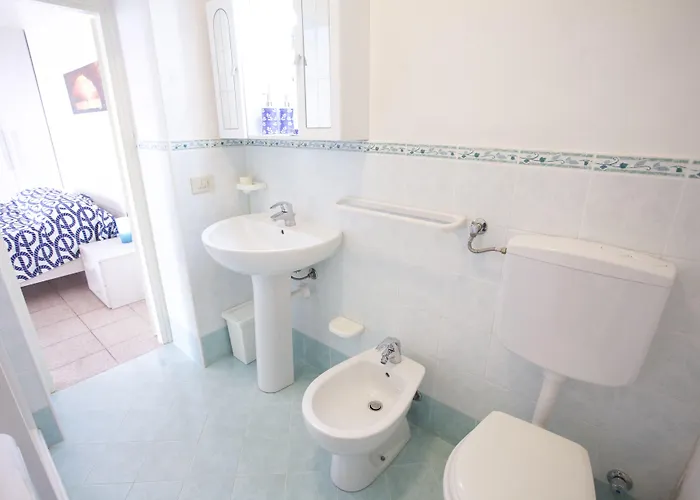 Costa Ovest - Goelba *